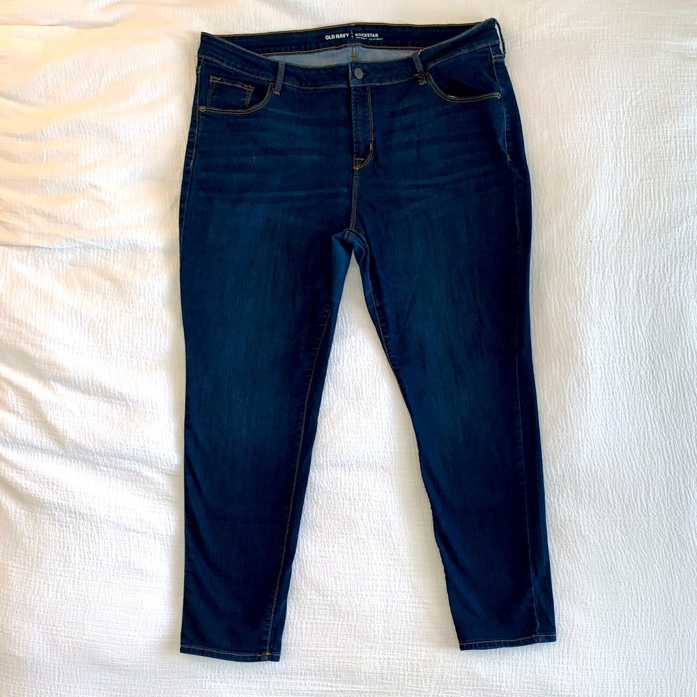 Old Navy Mid Rise Rockstar Super Skinny Jeans